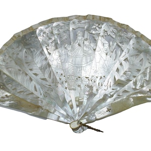Victorian mother of pearl brisè fan