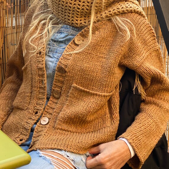 long thick cardigan with pockets