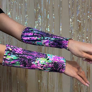 MADE TO ORDER Deep in the Jungle sleeves