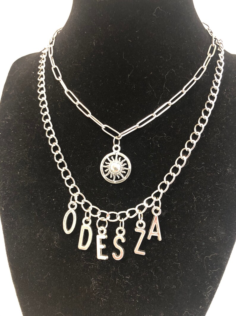 Odesza necklace set