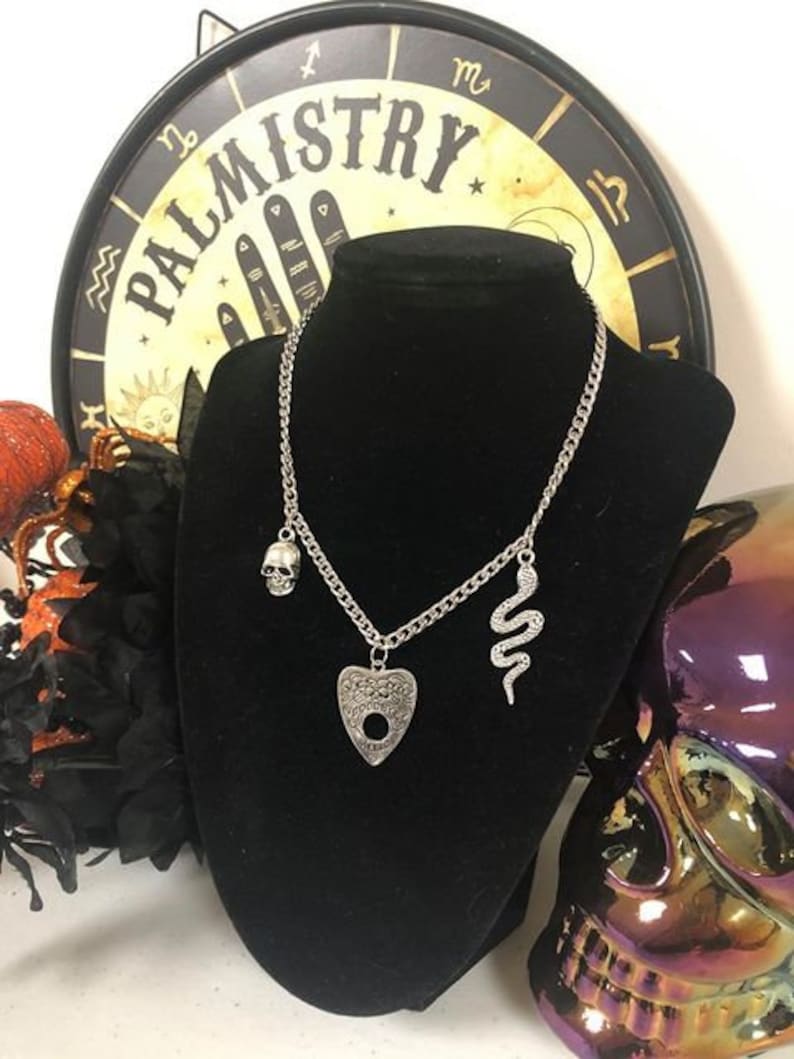 Quija Magic necklace