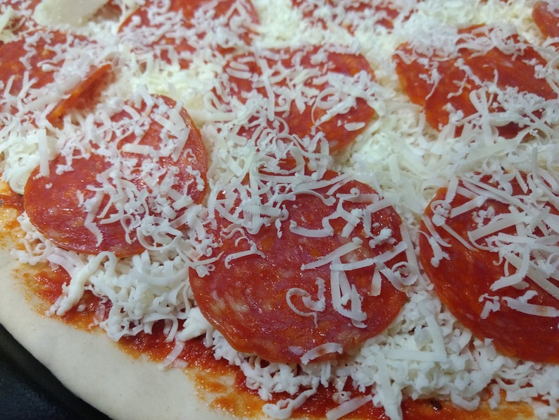 Pizza With No Yeast Dough image 6
