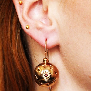 Handmade Gold Small Earring Art Deco style image 3