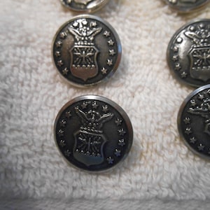 10 boutons vintage d'uniforme militaire New Air Force Button image 1