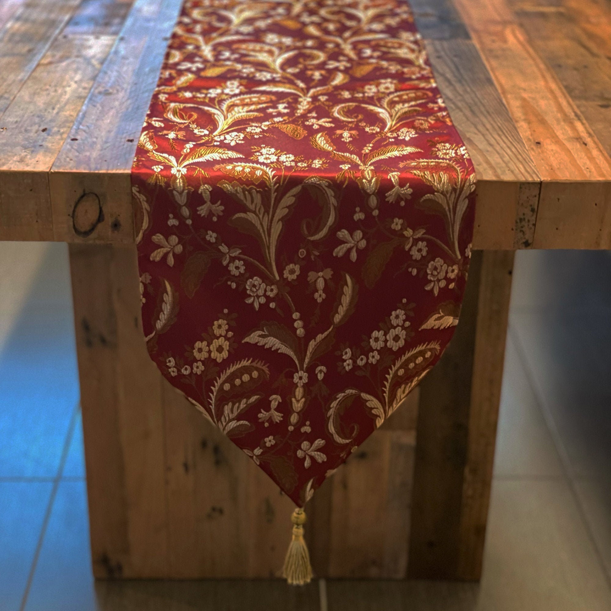 Table Runner Red Floral Brocade / Damask Gold Tassel 70 90 Etsy