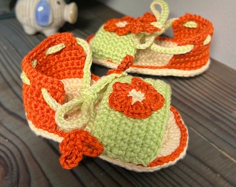 Crochet Baby Sandals with flower details for Gender Reveal Party Baby shower gift for New Mom Sandal for Newborn Baby Girl Gift