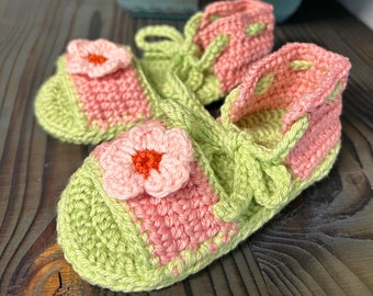 Handmade Crochet Sandals for Girl Gender Reveal Party Soft Sole Baby Shoes Baby shower gift for New Mama Sandal for 3 to 6 month old baby
