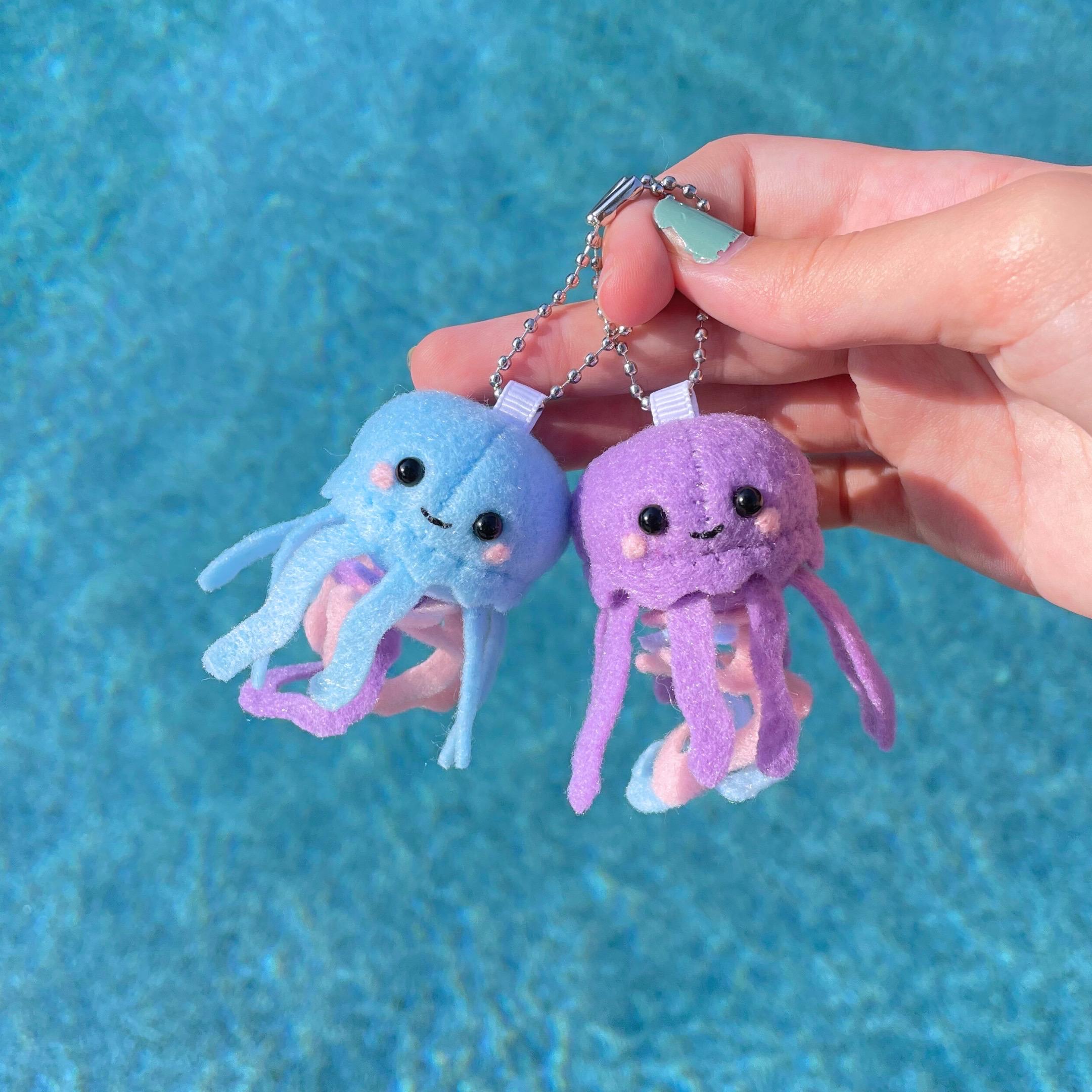 フェルトで作るクラゲのぬいぐるみキーホルダーの縫い方 - Etsy 日本