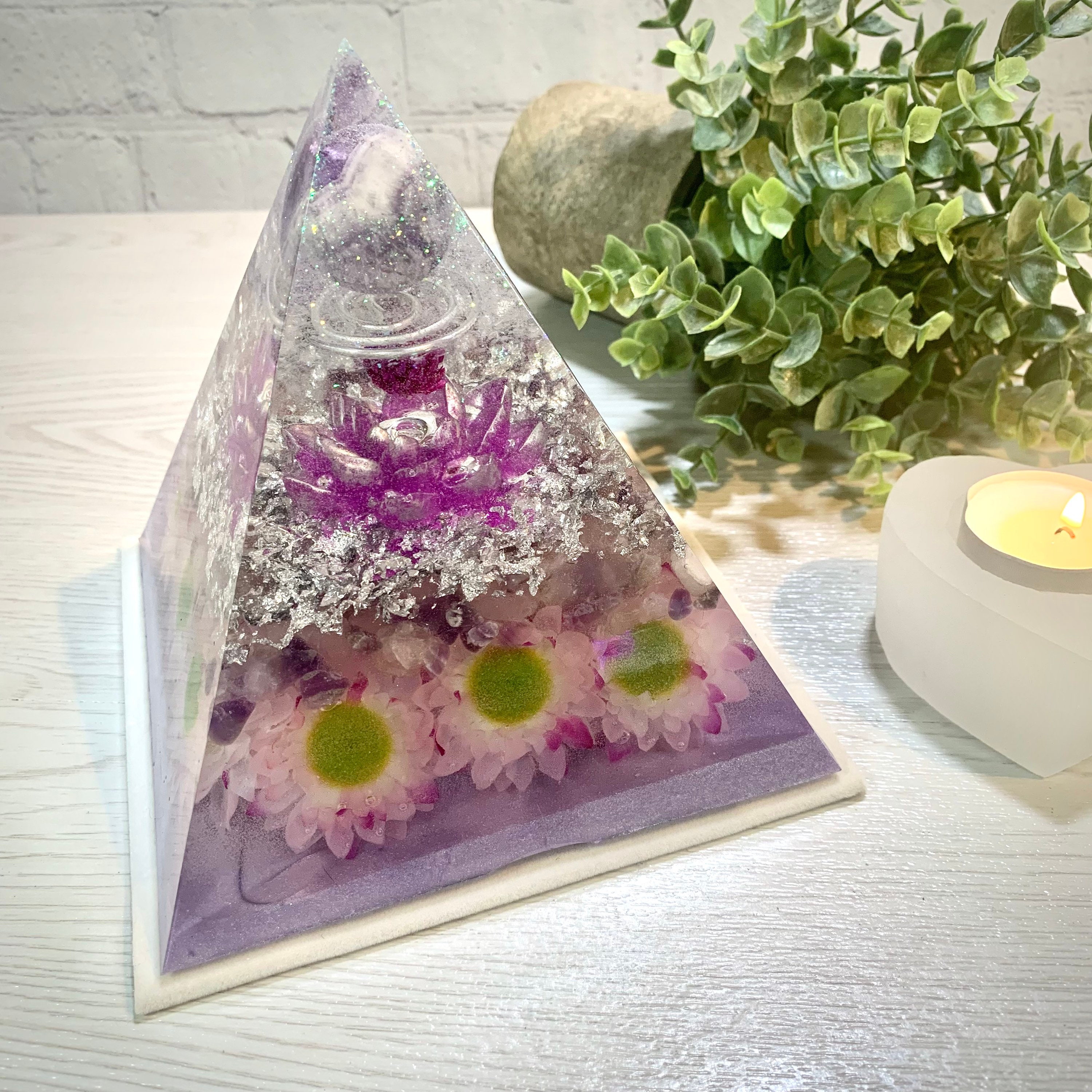 Customize A Pyramid - Thumbnail 2