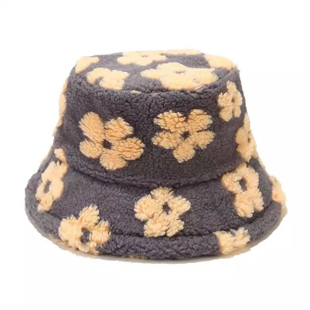 Vintage Floral Pattern Furry Bucket Hat Brown / Os
