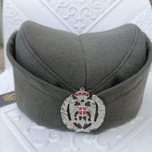 Traditional Serbian Sajkaca Hat with Kokarda Badge – Wool Military Cap