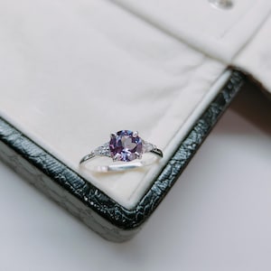 Minimalist Alexandrite Engagement Ring, 925 Sterling Silver, Color Change Alexandrite Ring, Anniversary Gift, Gift for Her