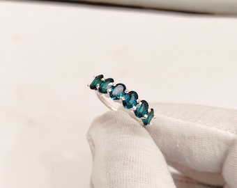 Ocean Teal Sapphire Band Ring, Oval Cut Teal Sapphire Half Eternity Band in 925 Sterling Silver, Lab Grown Teal Sapphire Wedding Ring
