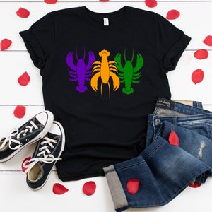 Mardi Gras Shirts, Beads Parades King Cake Crawfish Purple Yellow Green Fleur De Lis T-Shirt Tee Fun Bourbon St Laissez Les Bon Temps Rouler