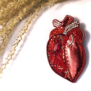 Anatomical heart brooch human heart beaded fun gift handmade gifts for nurses medical pin gift Unique doctor gifts heart badge reels