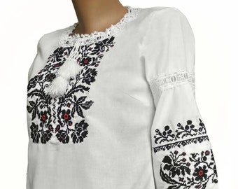 Ukrainische Stickerei Vyshyvanka Traditionelle Frauen bestickte Bluse ukrainische Bluse sorochka ukrainische nationale Kleidung