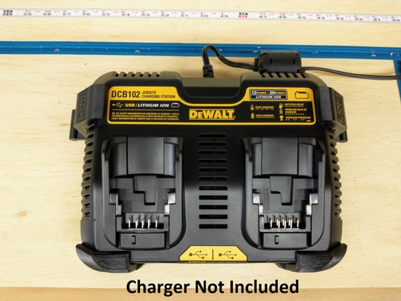 DeWalt DCB102 Jobsite Charging Station