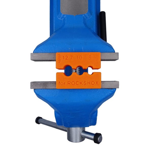 Rockshox Rear Shock Vise Blocks, 3 Hole for Monarch/vivid/vivid