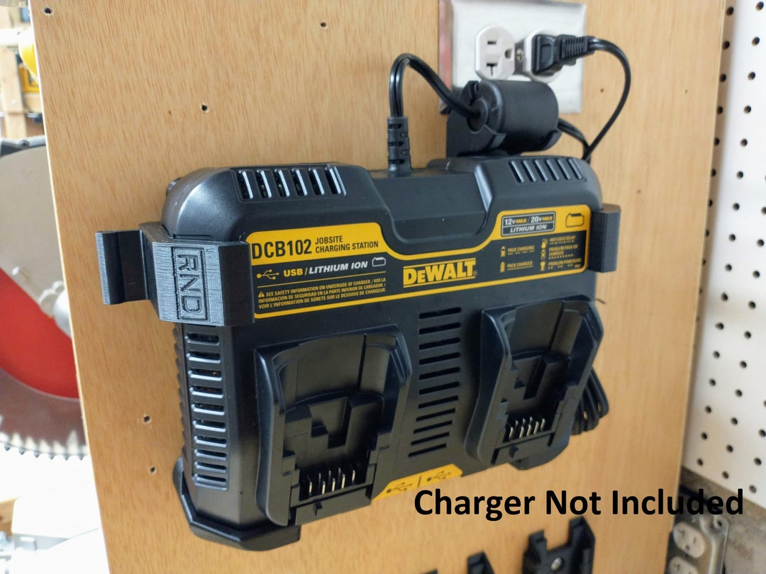 DeWalt DCB102 Jobsite Charging Station