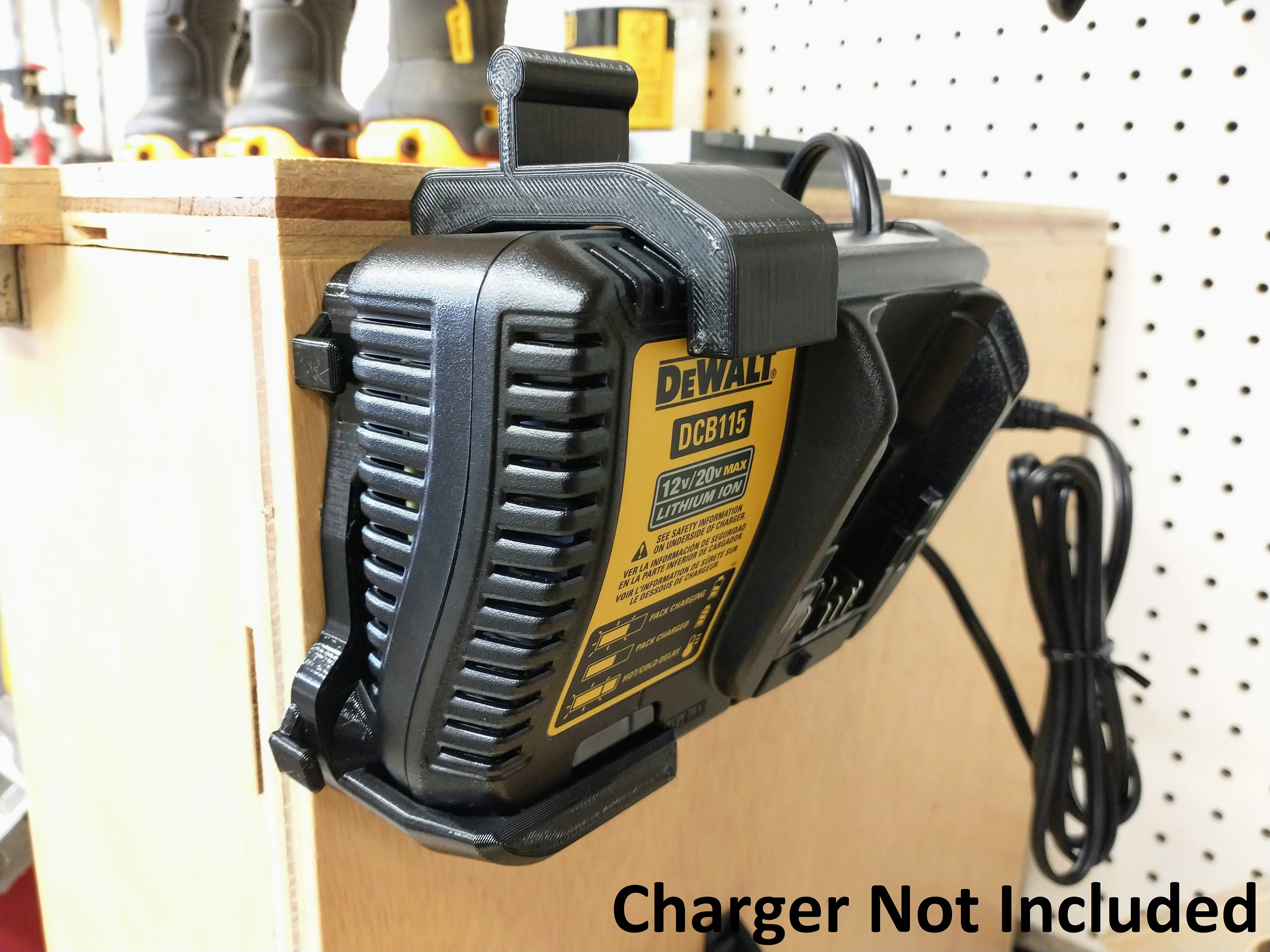 Wall Mount Battery and Charger Organizing Bracket for Black & Decker 20V  LCS1620