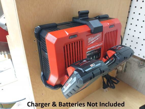 Milwaukee m18 fast charger deals