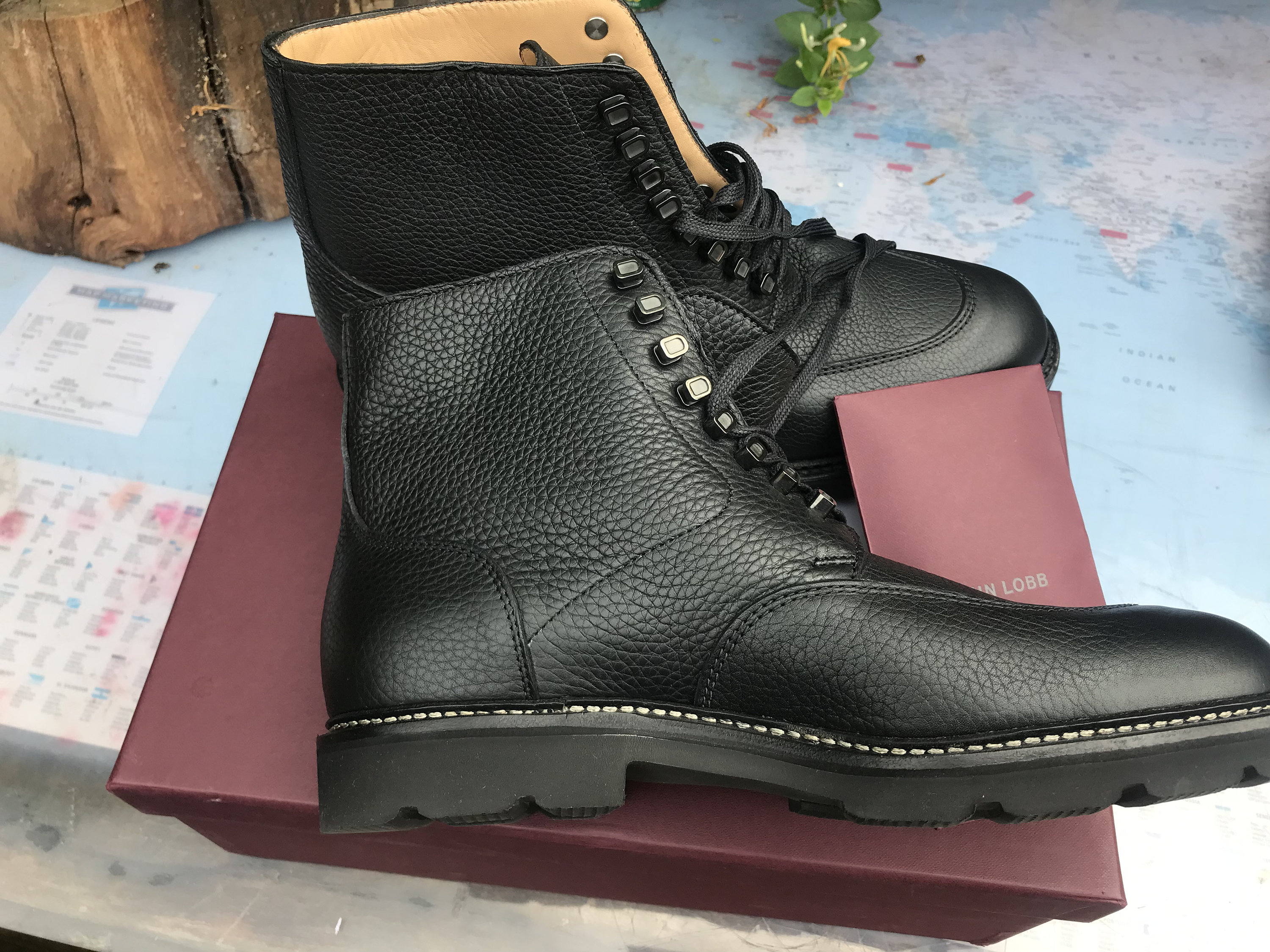 国内正規品 ☆値下げしました☆LOBB'S【ロブス】 本革ブーツ - pay