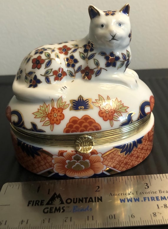 Trinket box