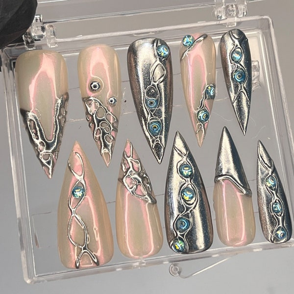 LNA0011 - 3D Chrome Metallic Silver on Clear Medium Stiletto Press on Nail Goth , Custom Luxury Handpained Gothic Fake/False Stiletto Nail