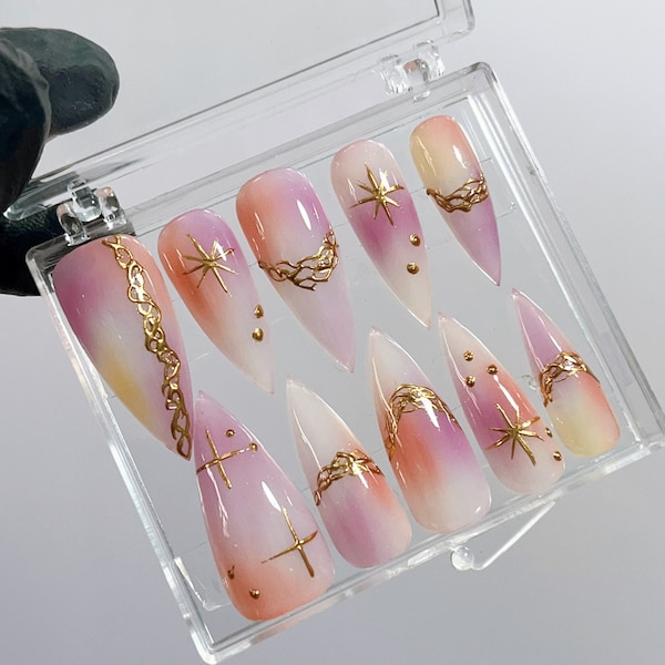 LNA0026 - Metallic Gold Stars Short Almond Press On Nails, Luxury Handpainted Acrylic Pink Ombre Fake Nails, Elegant Birthday Party Nails