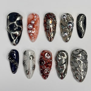 Freestyle 3D Almond Press On Nails, Metallic Chrome Goth Nails Art, Gothic Emo Style Press Ons for Birthday Event Holiday