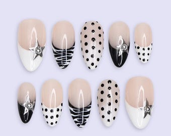 Schwarz Weiß Drücken Sie auf die Nägel | Polka Dot, Zebra & Silber Stern Design | Mandel Gefälschte Nägel | Handgefertigte Nailart für den Alltag oder Geschenk