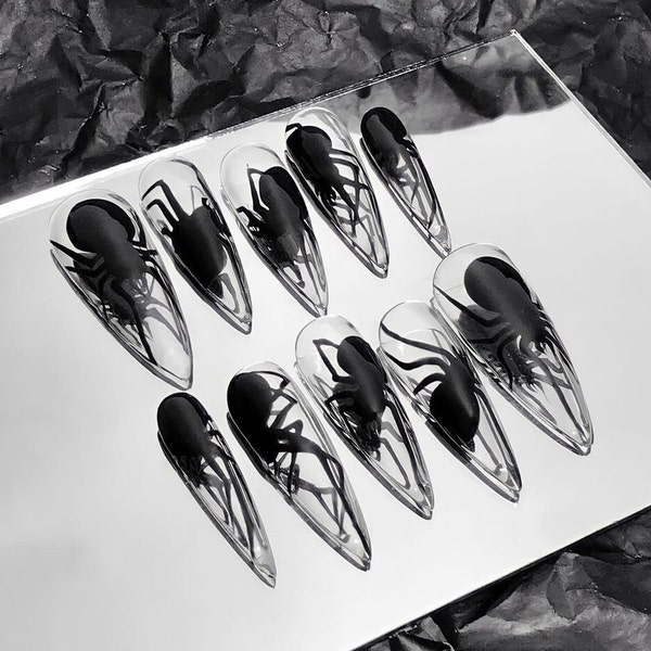 Black Spider Halloween Stiletto Press On Nails Goth, Custom Fake Handpainted Gothic Nails, False Nails, Glue on Nails