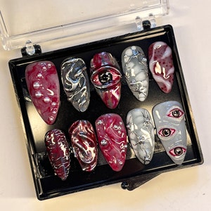 Blood Eyes Scary Almond Press On Nails, Horror Halloween/Cosplay/Carnival Nails Art, Handpainted Fake Nail