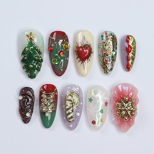 Unique Christmas Design Medium Almond Press On Nails - Luxurious Red & Green Holiday Nail Art , Gift for Her