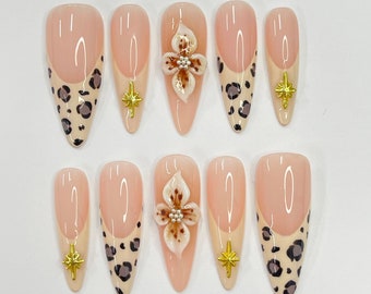 Leopard French Tip With 3D Flower Long Almond Press On Nails, Unique Design Nail for Summer Holiday Vacation Event