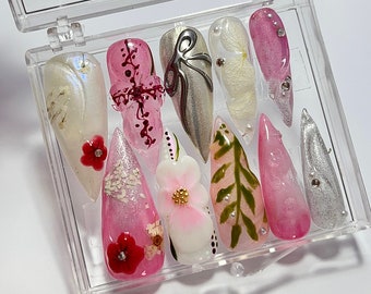 Free Style 3D Flowers Almond Press On Nails, Elegance Fake Nails for Holiday, Party, Event, Cute Birthday Gift
