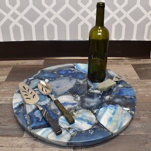 Premium Blue Agate Lazy Susan For Table, Geode Turntable for Countertop Decor, Tabletop Serving Decor Centerpiece for Kitchen, Gift For Dad