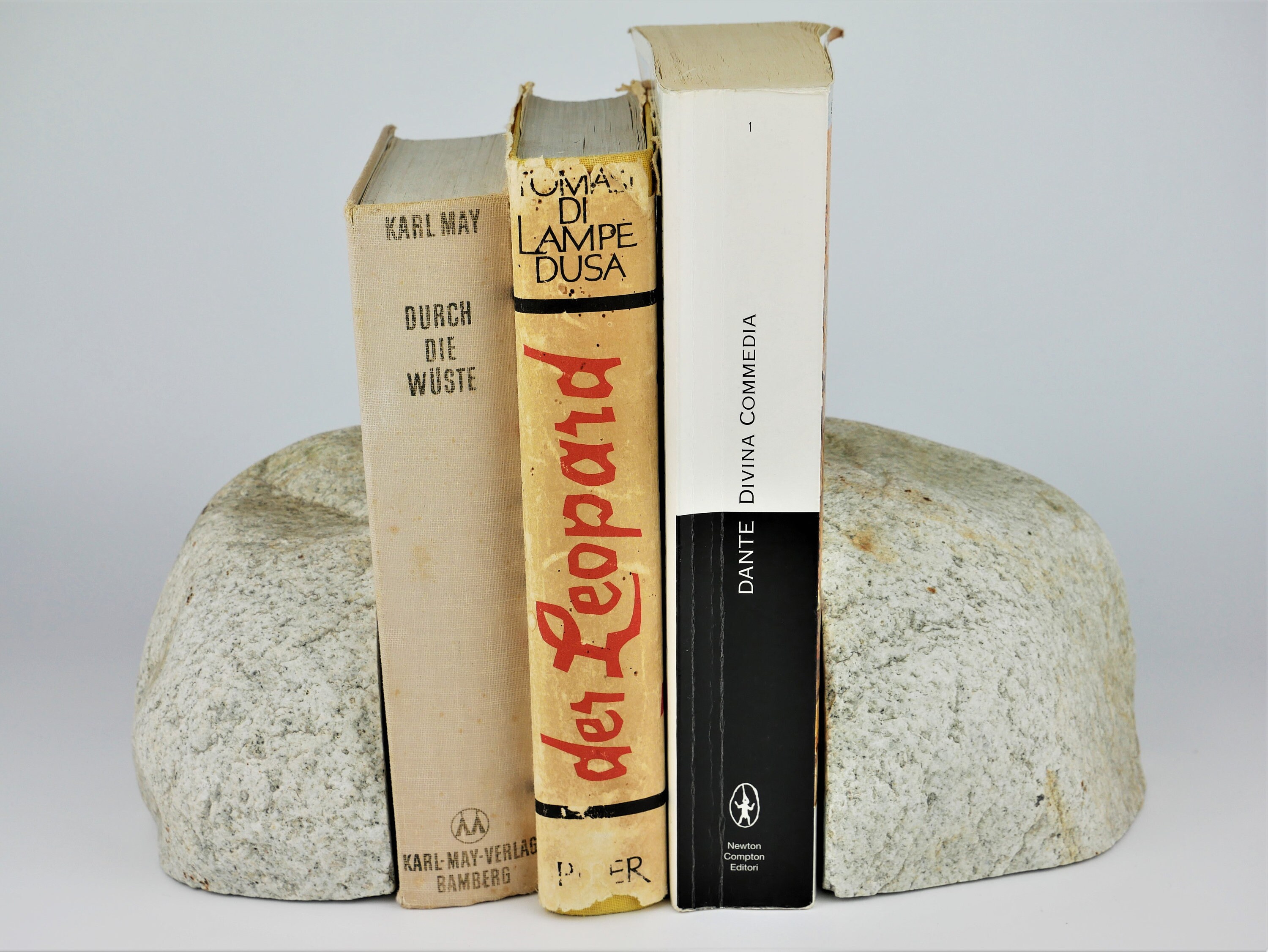 stone bookends stone bookends