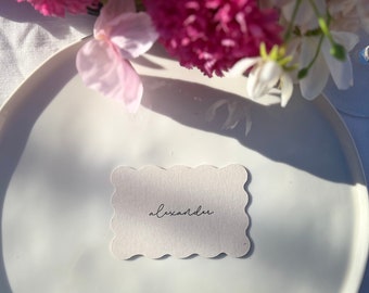 Printed place cards ,Wedding place cards ,Name place cards,Modern name cards wedding, Modern Wavy place card