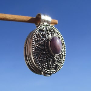 Sugilite - Box to open - Pendant Silver 925