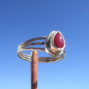 Robijn, ringmaat 18.25 - zilver 925