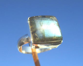 Labradorite del Madagascar - misura anello 18,5 - argento 925