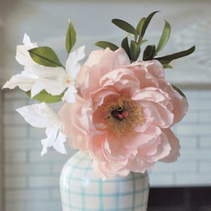 Crepe Paper Peony Bouquet - Handmade - Realistic - Gift - Paper Flower - Mother&#39;s Day
