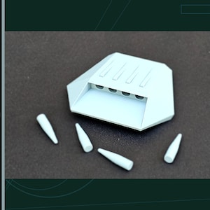 Hand Plate with Dart Launcher - Mandalorian Cosplay Armor (3D Printed)