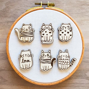 Kat Naald Minder | Handborduurwerk, kruissteek, crewel, naaldpunt, draadschildering, naald, borduurring