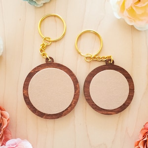 Circle Embroidery Keychain, Embroidery Mini Frame, For Cotton & Muslin Fabric only