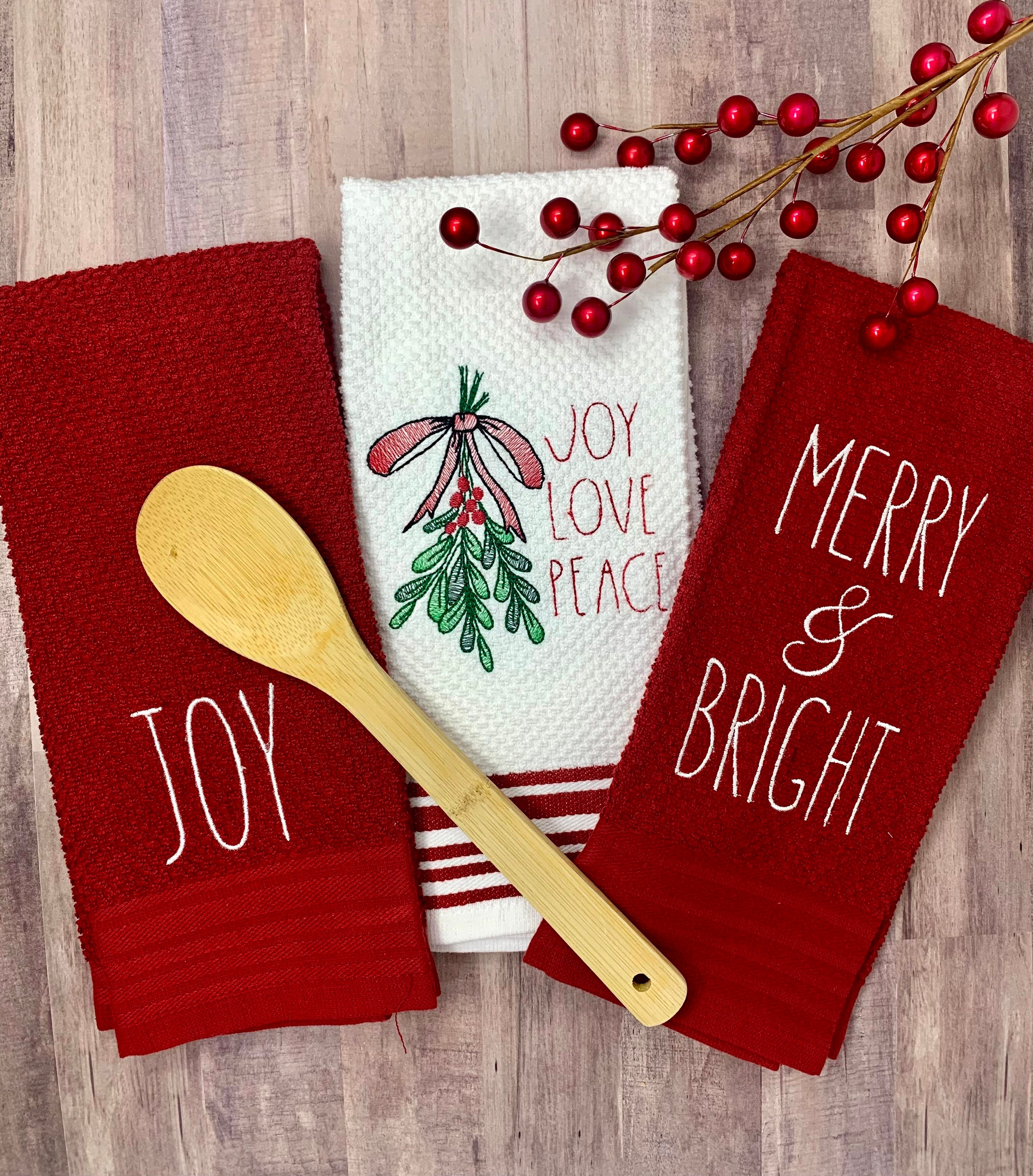 Embroidered Christmas Kitchen Towel Set| Merry Christmas | Holiday ...