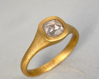 1 carat diamond ring in 900 gold - signet ring in 22 carats with an untreated diamond - engagement ring - unique rose-cut piece