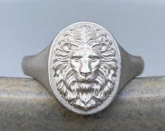Lion's head silver ring made of 925 silver - Lion signet ring from a goldsmith - Lion's head ring in ring sizes 50-68