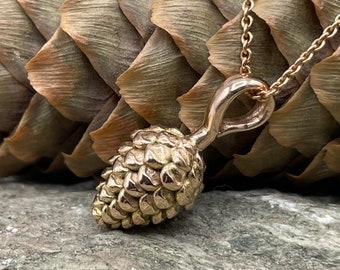 Solid pine cone pendant made of 585 red gold - handcrafted cone on a matching solid gold anchor chain
